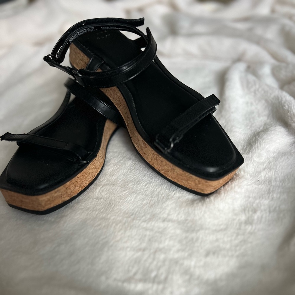 Target Sandals - Picture 2 of 3